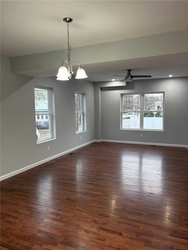 184 Avenue C E1