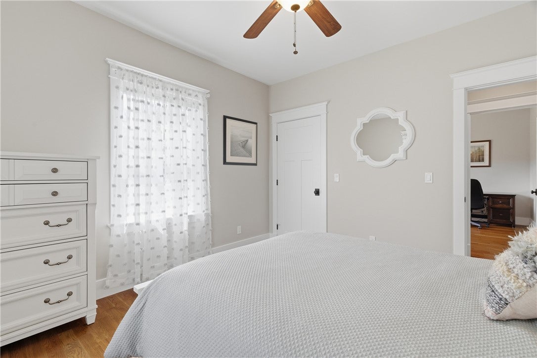 Smithfield, Rhode Island, 02917, United States, 3 Bedrooms Bedrooms, ,2 BathroomsBathrooms,Residential,Active,2032916