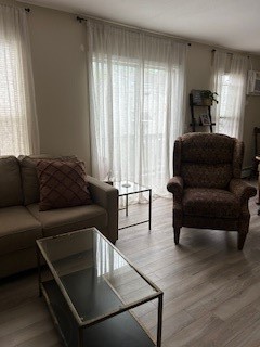 West Warwick, Rhode Island 02893, United States, 2 Bedrooms Bedrooms, ,3 BathroomsBathrooms,Residential,Active,170420