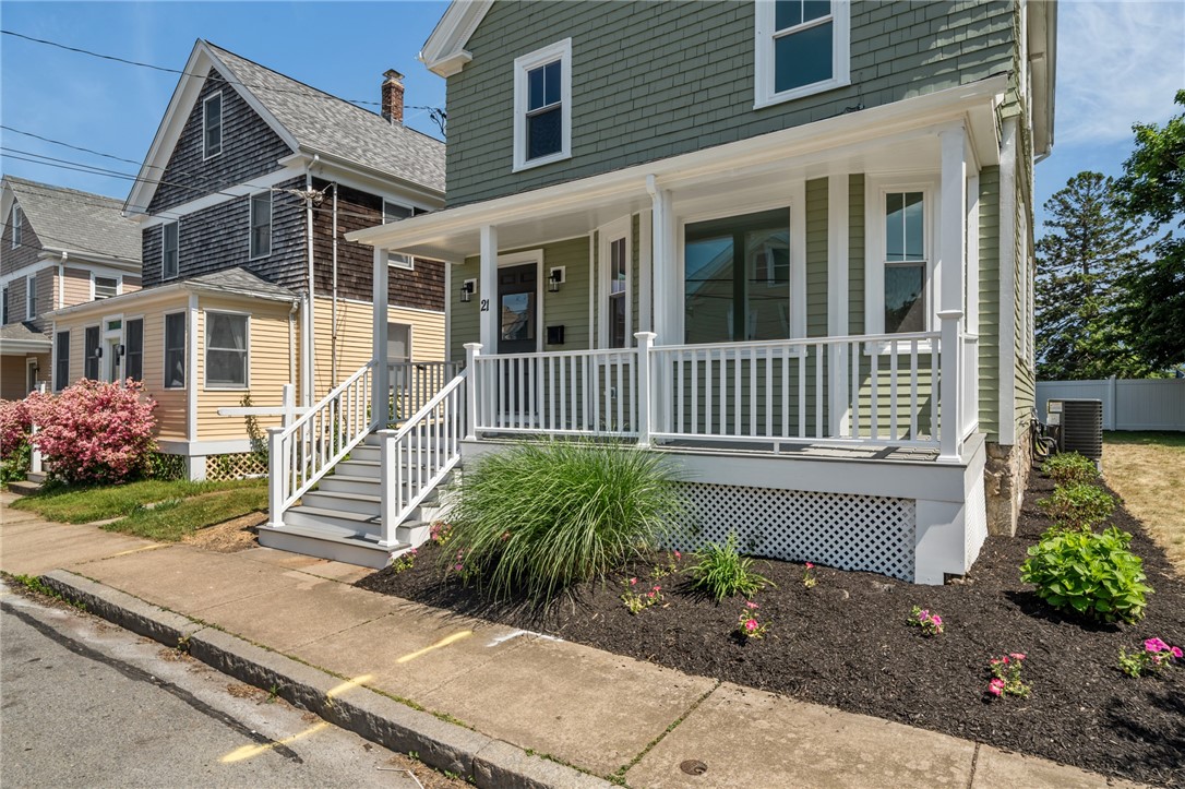 21 Russell Avenue