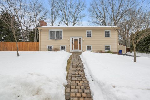 57 Setian Lane West Warwick RI 02893