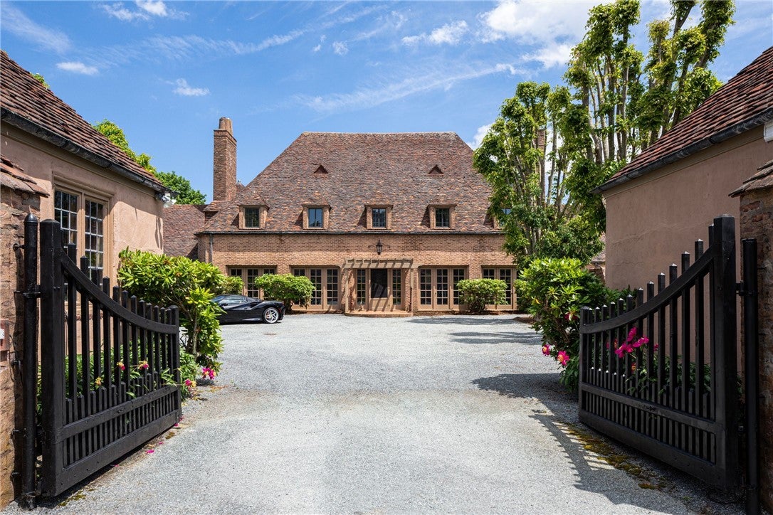 216 Gray Craig Road