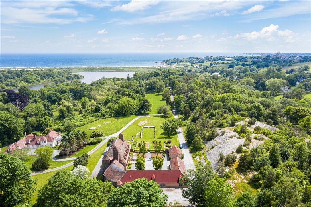 216 Gray Craig Road