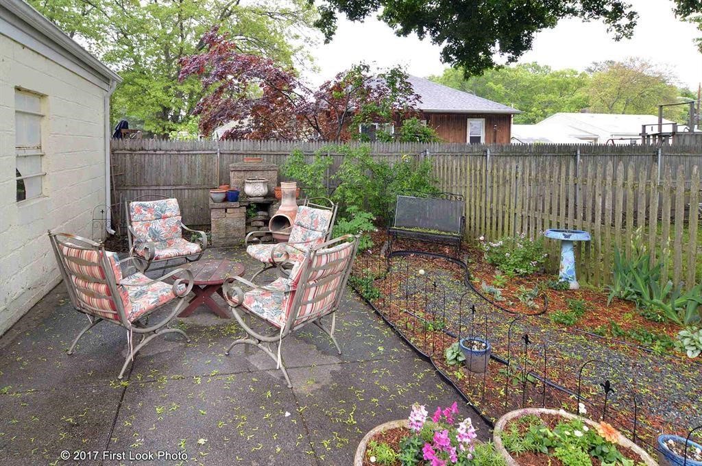 166 Rowe Avenue 3