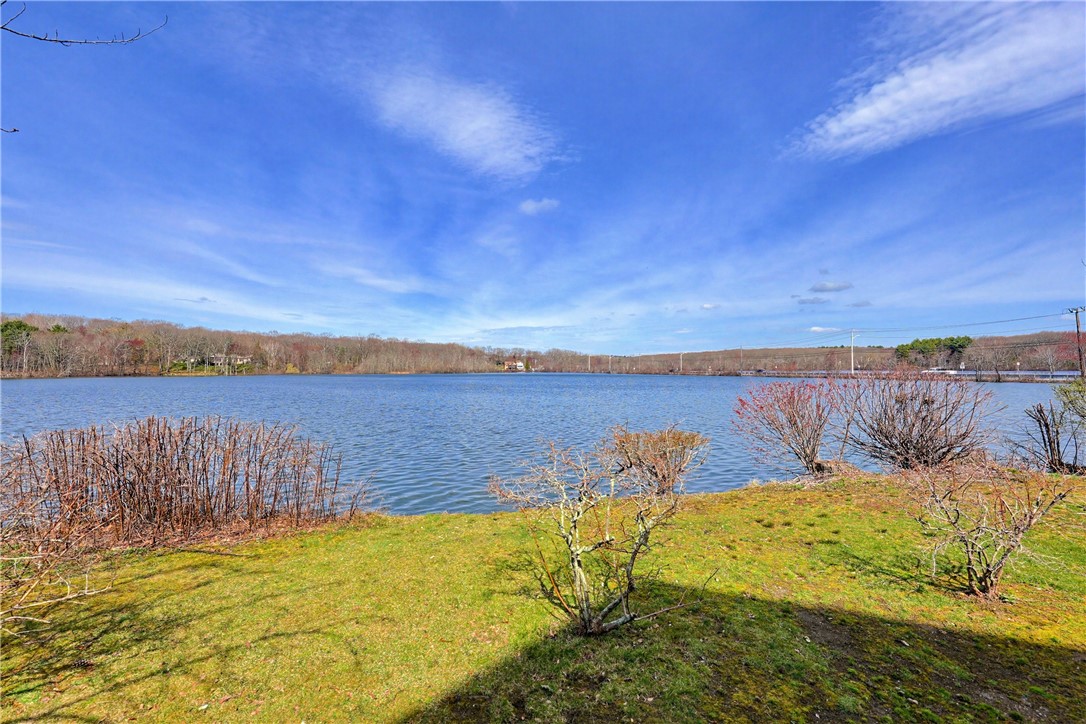 1800 Douglas Avenue 327