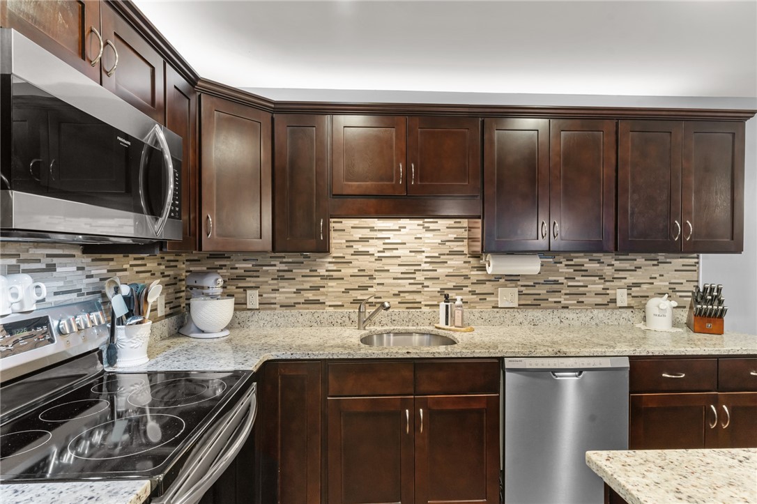 40 Saw Mill Drive 203