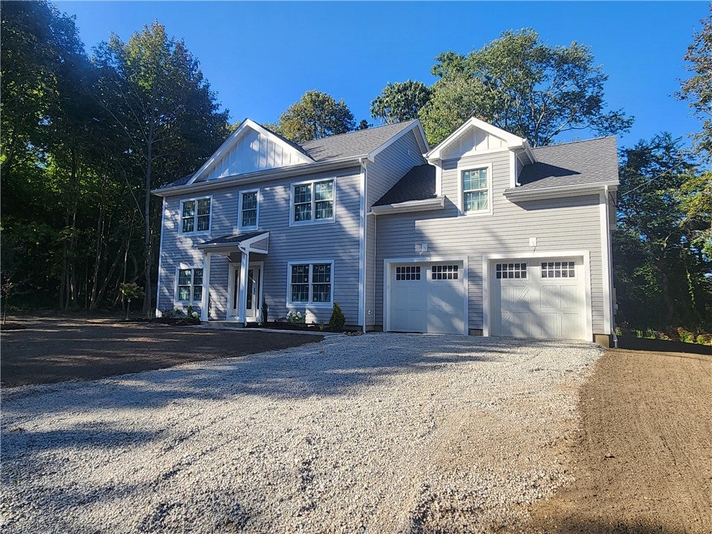 1015 East Shore Road