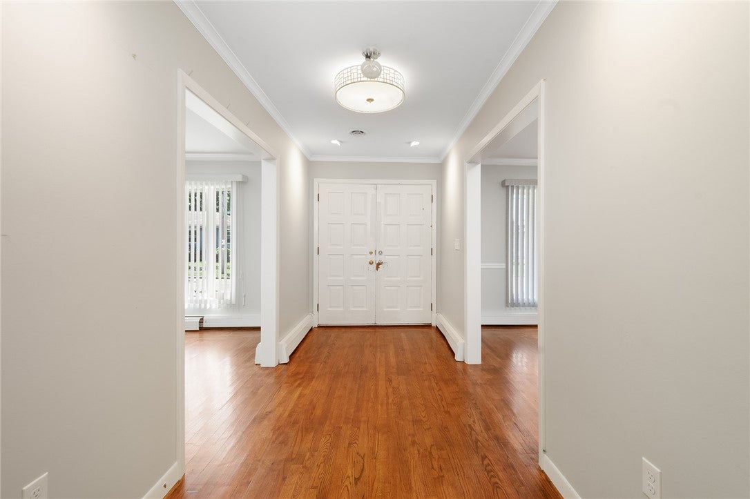 30 Wardlaw Court