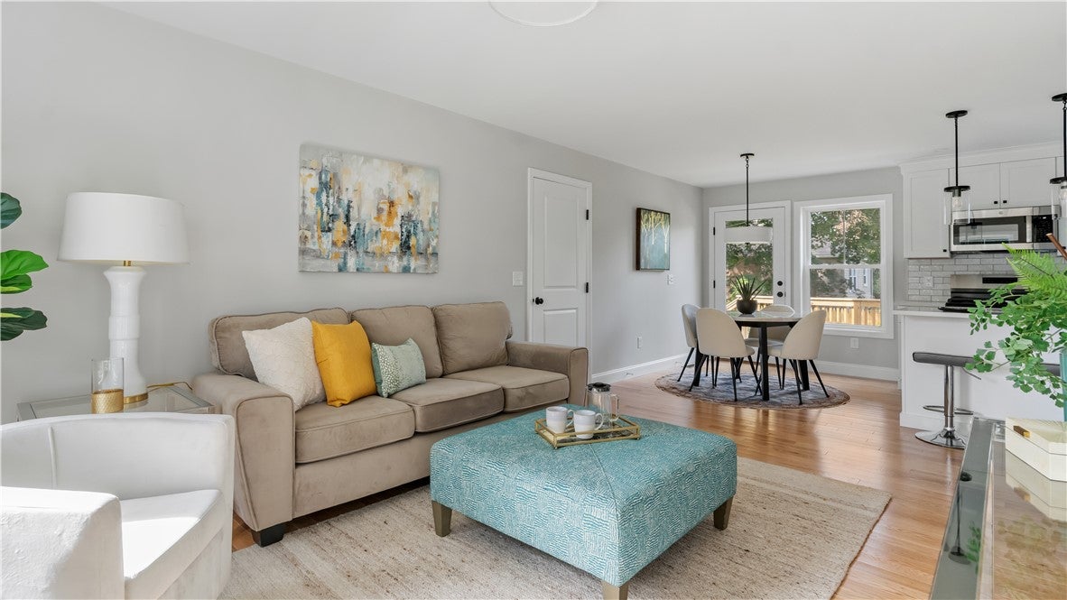 81 Cadora Avenue 83