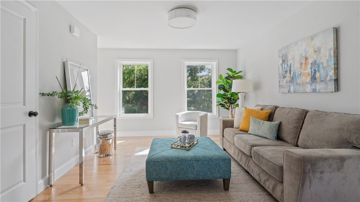 81 Cadora Avenue 83