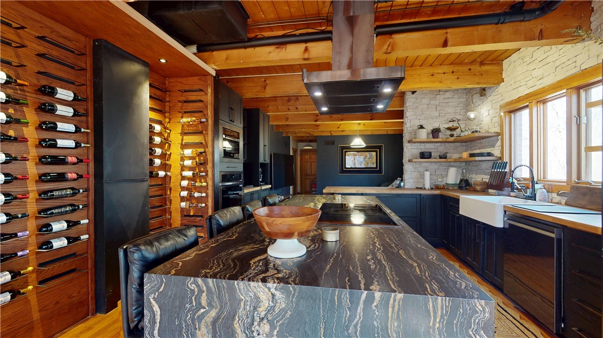 118 Carrs Trail