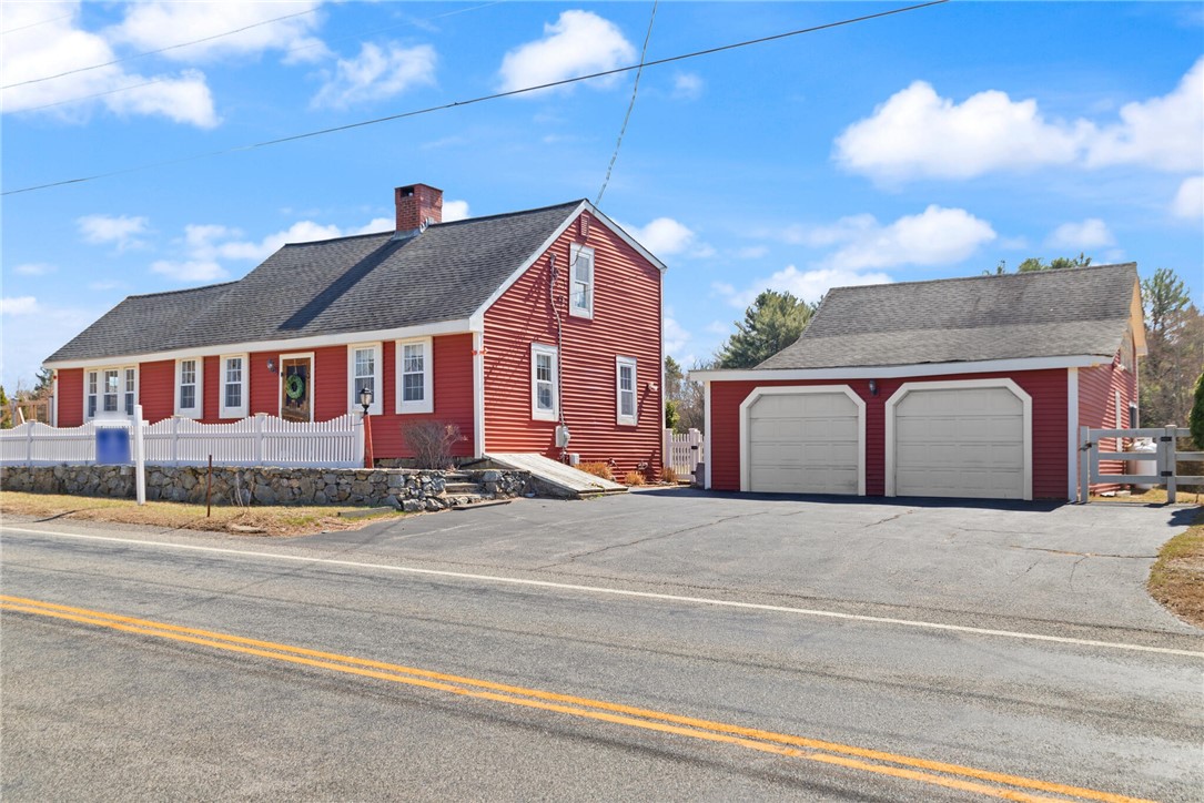 220 Plainfield Pike