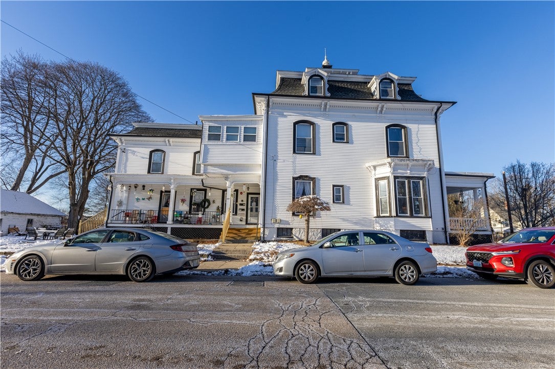 274 Harris Avenue