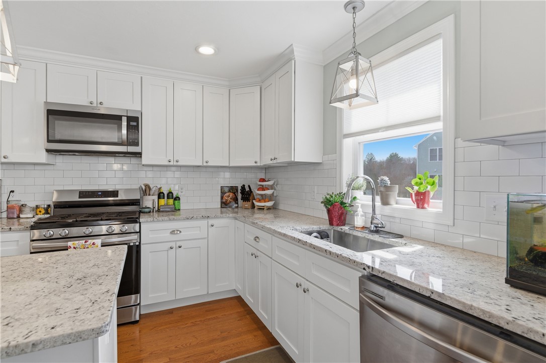 25 Graniteville Road