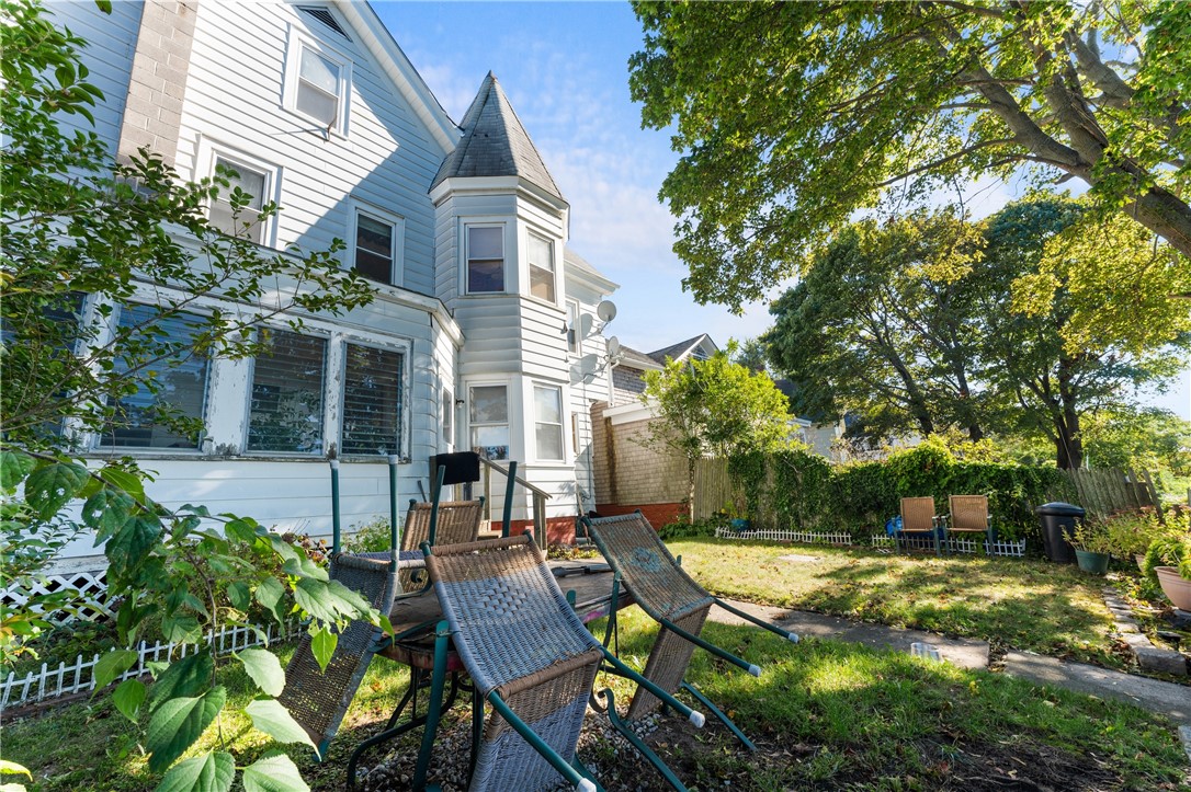 87 Bluff Street