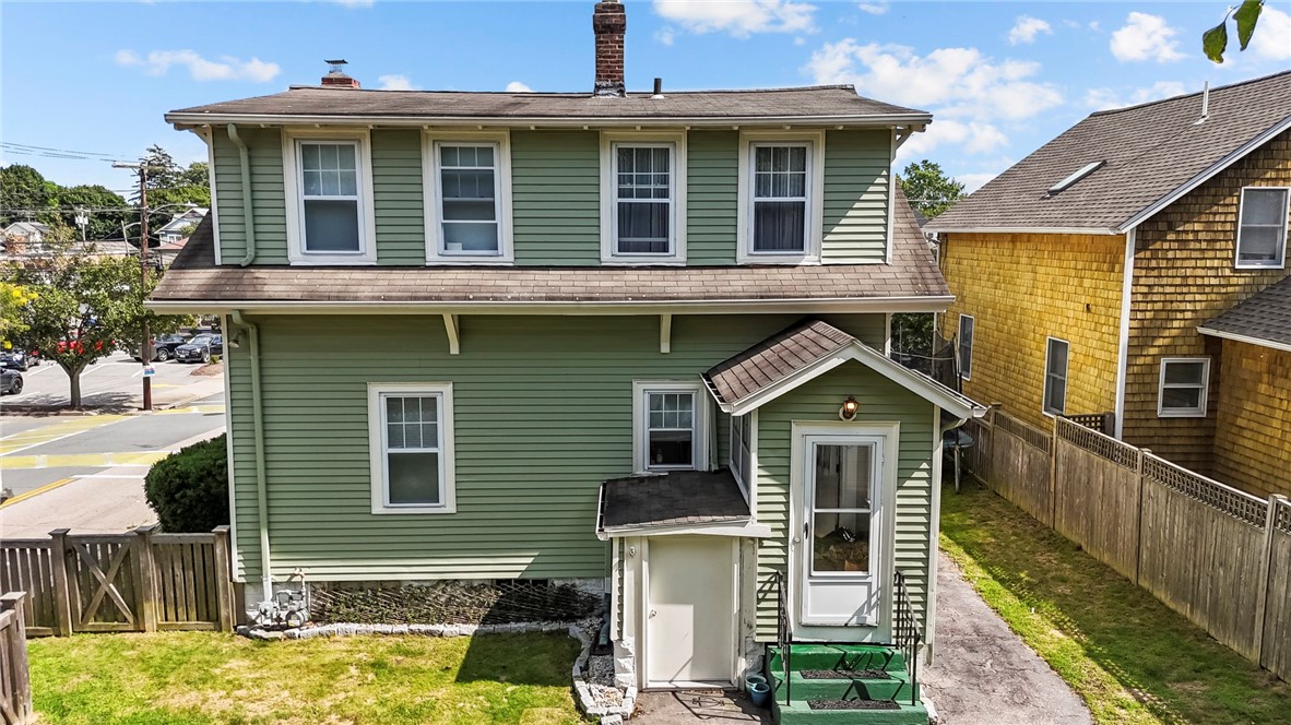 East Greenwich, Rhode Island 02818, United States, 3 Bedrooms Bedrooms, ,2 BathroomsBathrooms,Residential,Pending,136362