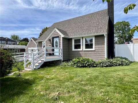 25 Oriole Avenue Cranston RI 02920