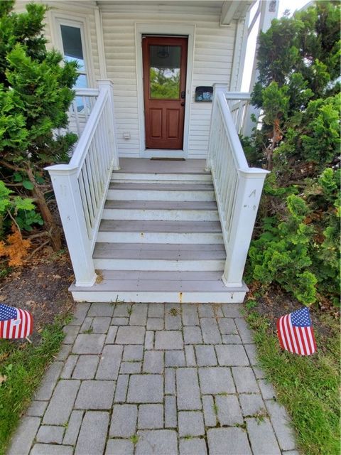 19 Carroll Avenue, Newport, RI 02840 - #: 1370791