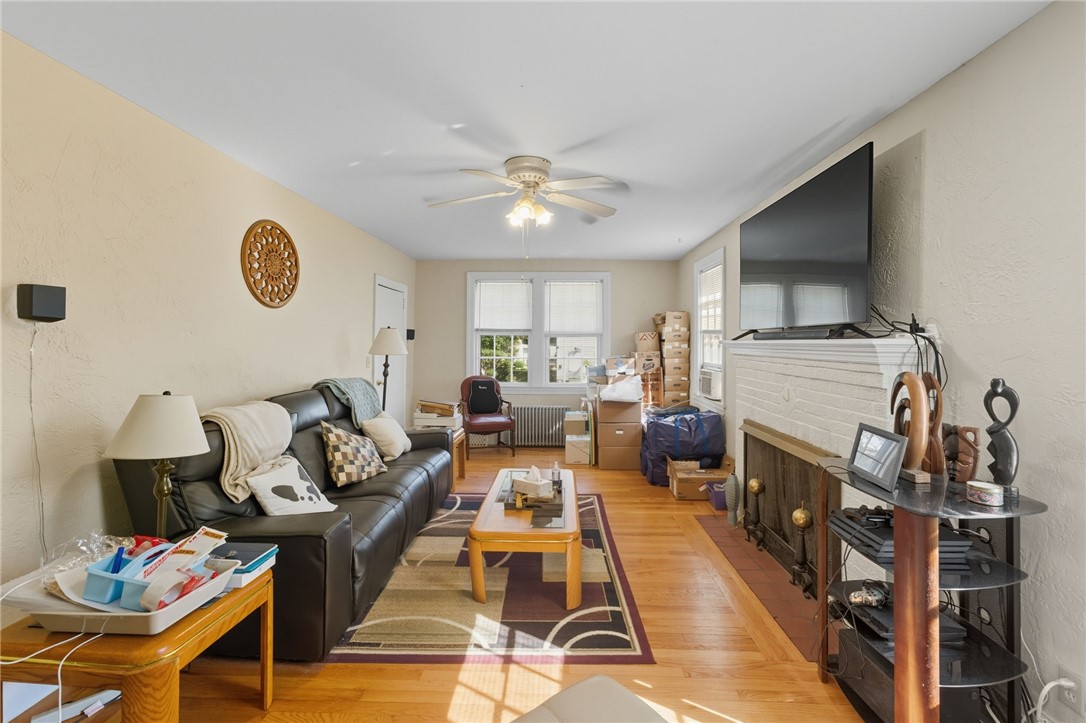 92 Rhode Island Street