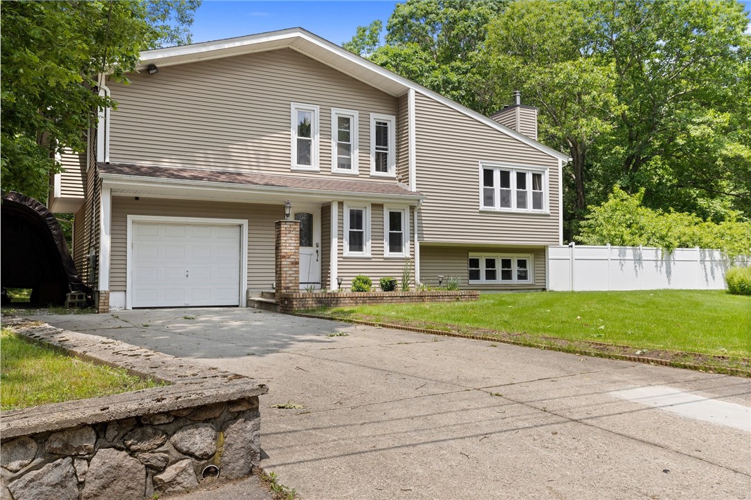 67 Highwood Drive