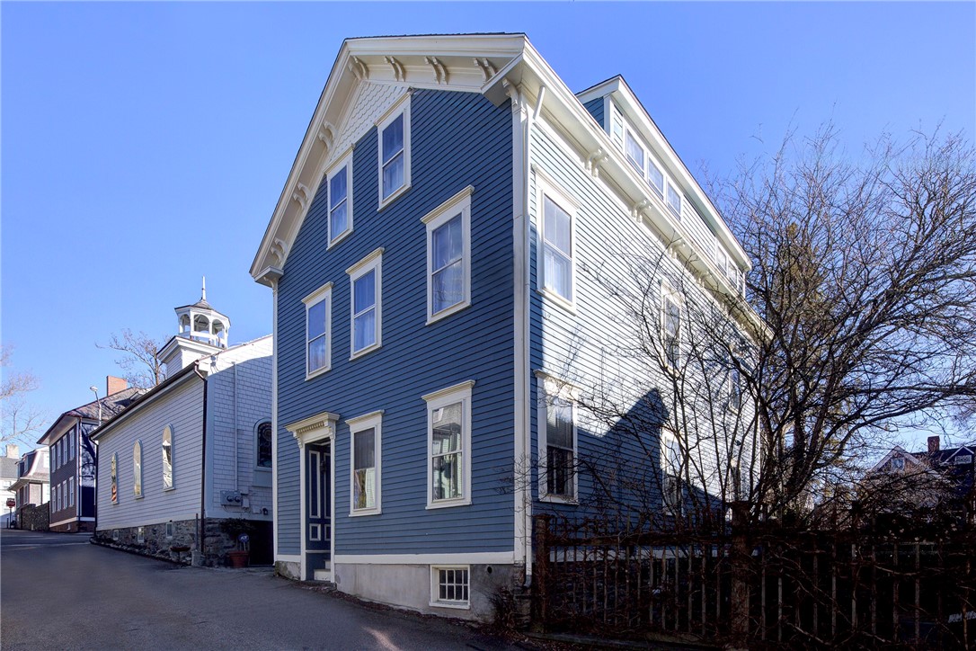 75 Mary Street