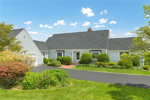 116 Gideon Lawton Lane Portsmouth RI 02871
