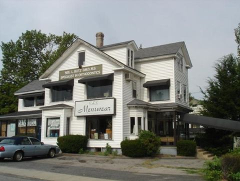 642 East Avenue Warwick RI 02886