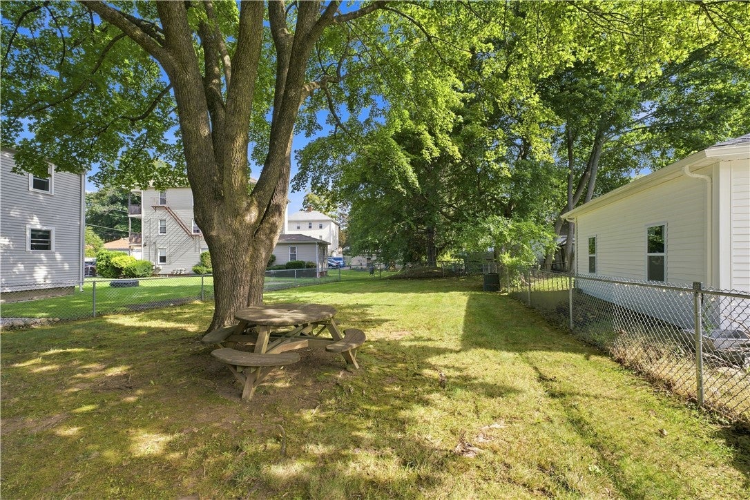 357 Old River Road