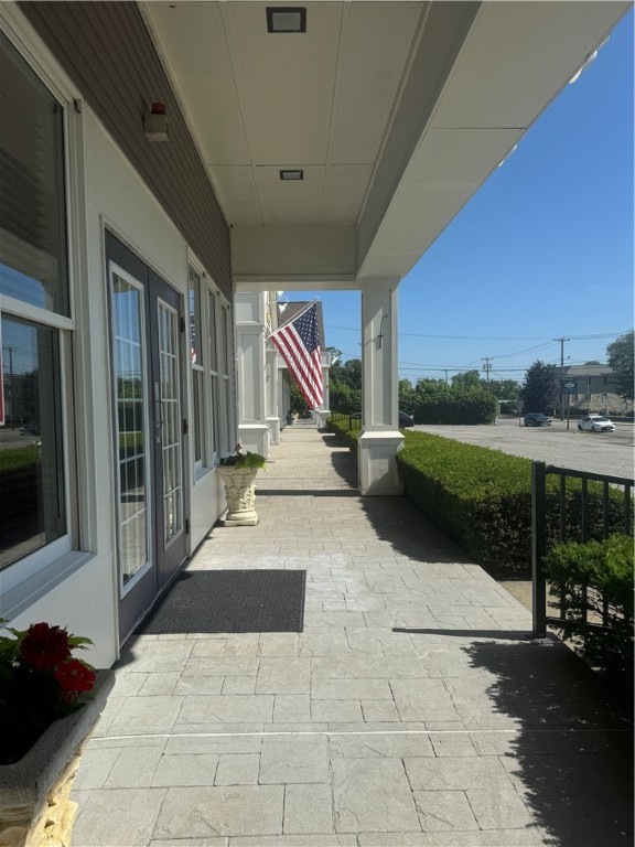 3030 East Main Road 6