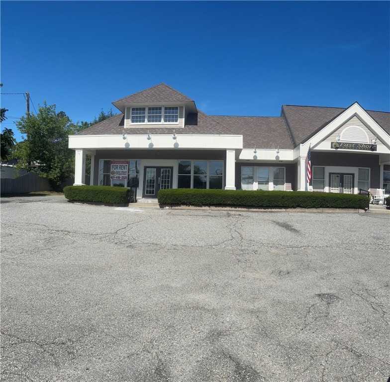 3030 East Main Road 6