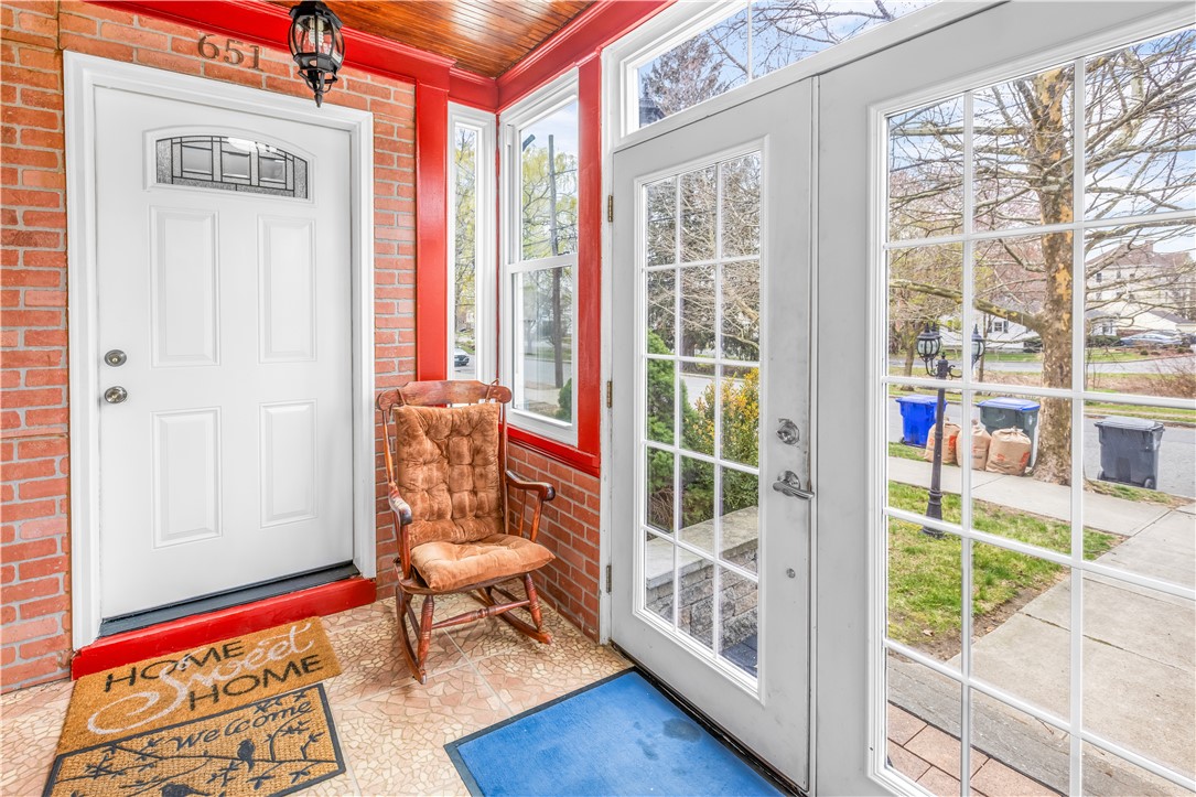 651 Pleasant Valley Parkway 653