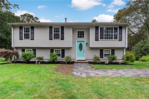 374 Gardiner Road Richmond RI 02892