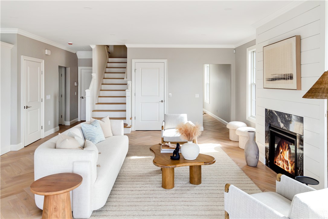 114 East Point Drive