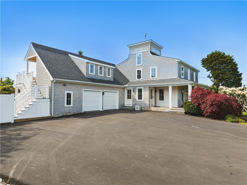 2040 East Main Road