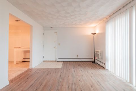 10 Josephine Street 205 North Providence RI 02904