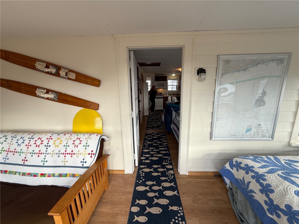 240 Cards Pond Road 3W8