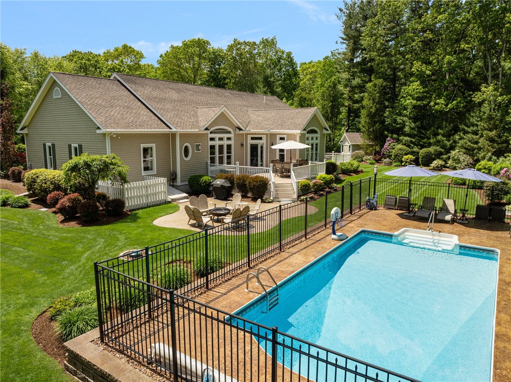 2271 Middle Road