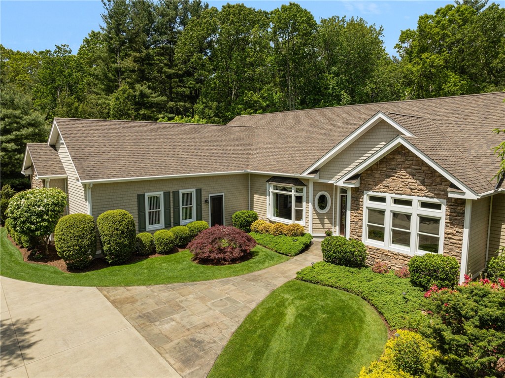 2271 Middle Road