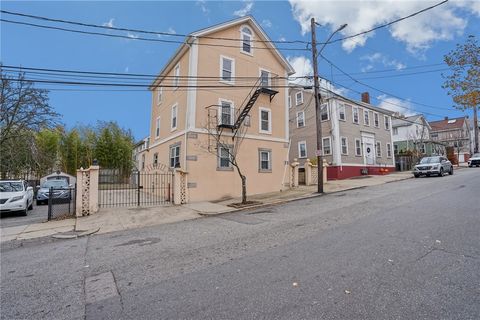 73 Trenton Street Providence RI 02906
