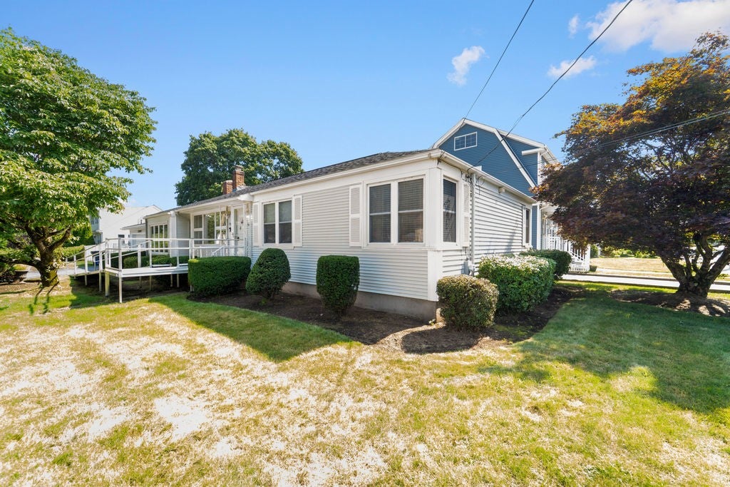 11 Hemlock Drive