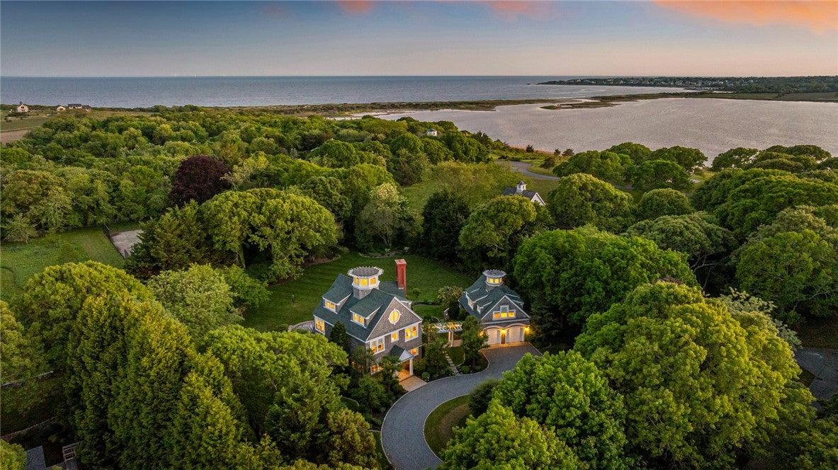 5 Ellsworth Drive