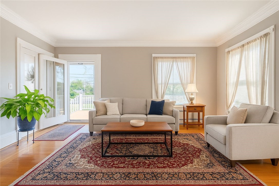 1291 Narragansett Boulevard 4