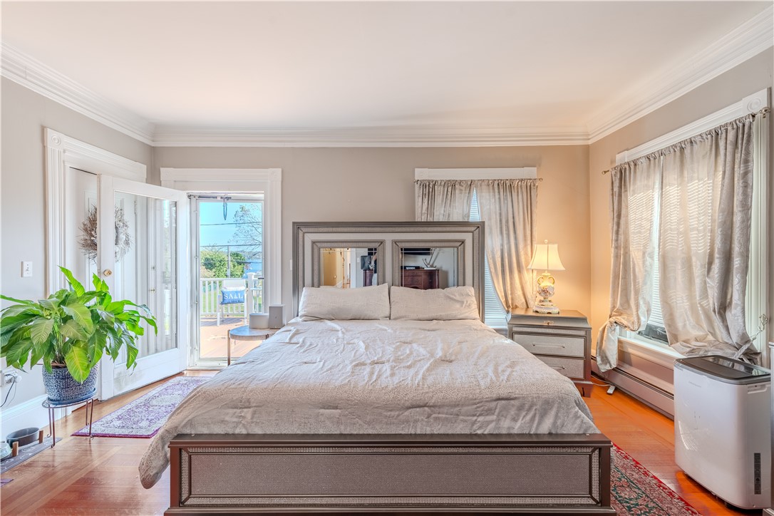 1291 Narragansett Boulevard 4