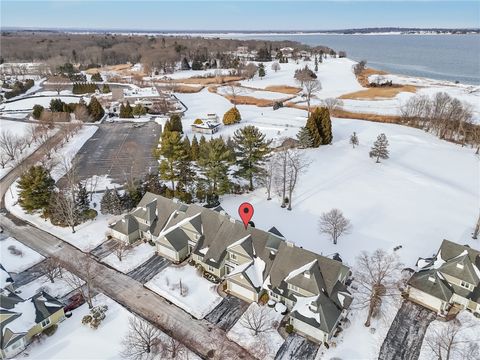 60 Woods Way North Kingstown RI 02852