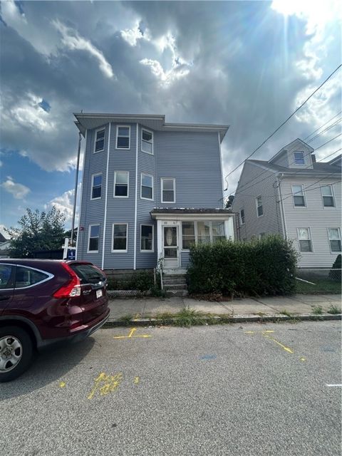 65 Westcole Street Pawtucket RI 02860
