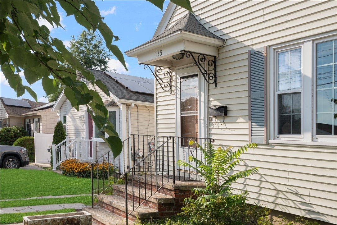 135 Sandringham Avenue