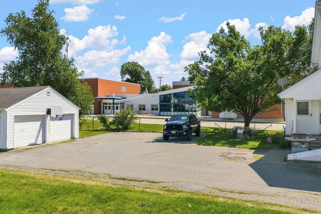 228 Main Road