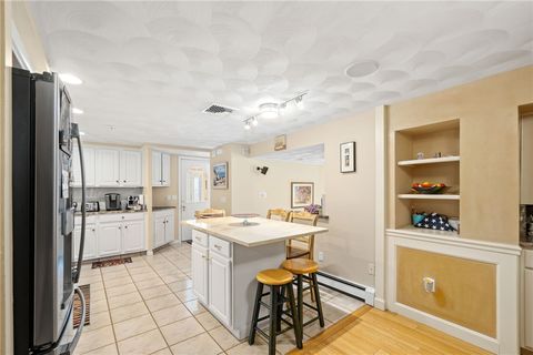 Single Family Residence in Johnston RI 27 Granite Street 12.jpg