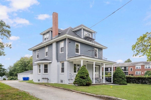 3222 PAWTUCKET AVE, RIVERSIDE, RI 02915 - Image 37fc4b16341bb123db07f4d71bd40481/2273394677