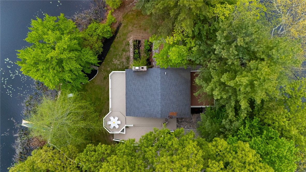 12 Hazel Point Road